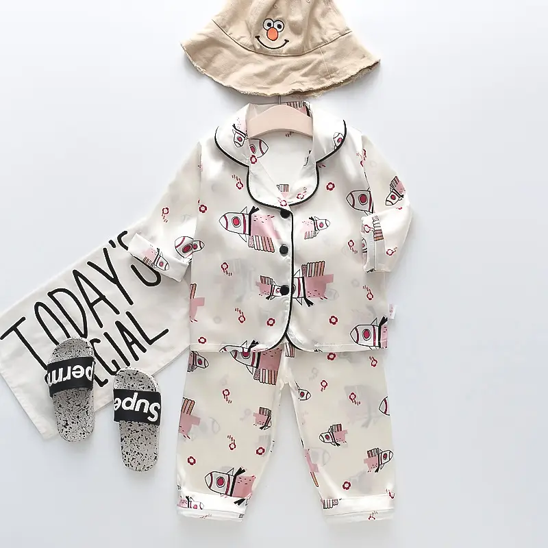 A Set of Satin Fabric Children's Clothing for Boys and Girls, Long-Sleeved Solid Color Pajamas, Home Wear, Parent-Child Matching Outfits, Trendy Style