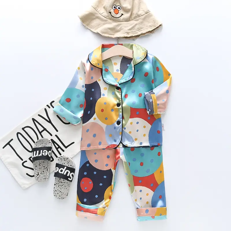 A Set of Satin Fabric Children's Clothing for Boys and Girls, Long-Sleeved Solid Color Pajamas, Home Wear, Parent-Child Matching Outfits, Trendy Style