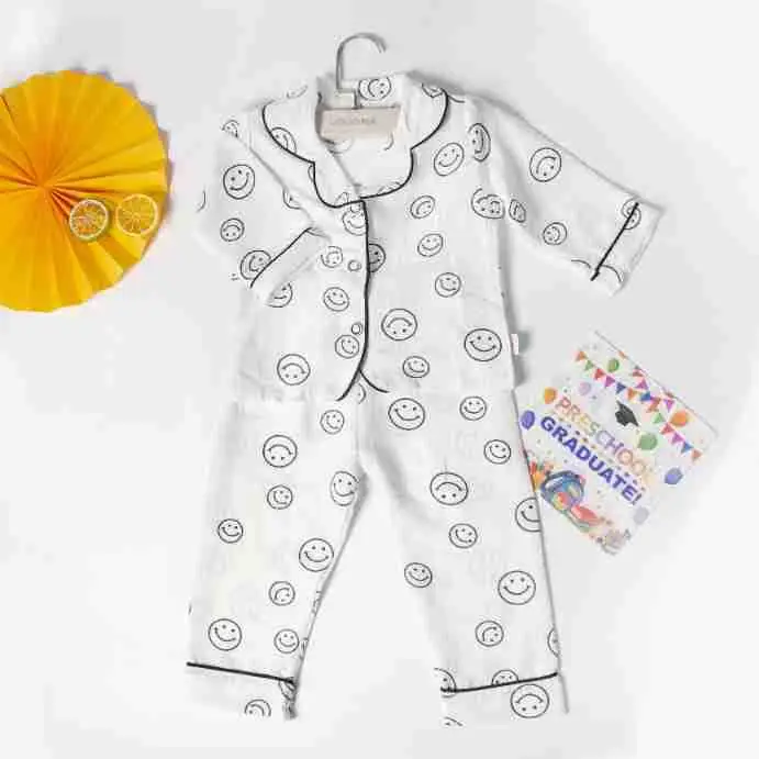 A Set of Satin Fabric Children's Clothing for Boys and Girls, Long-Sleeved Solid Color Pajamas, Home Wear, Parent-Child Matching Outfits, Trendy Style