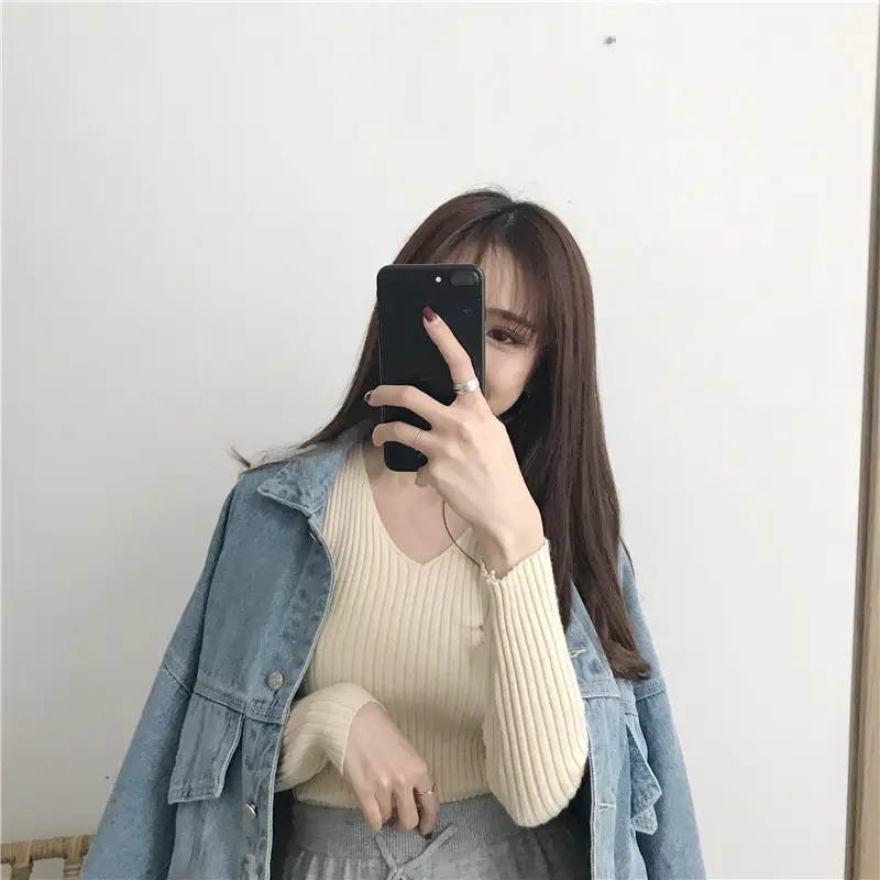 Women Black V Neck Knitted Long Sleeve Slim Fit Top — feature 7