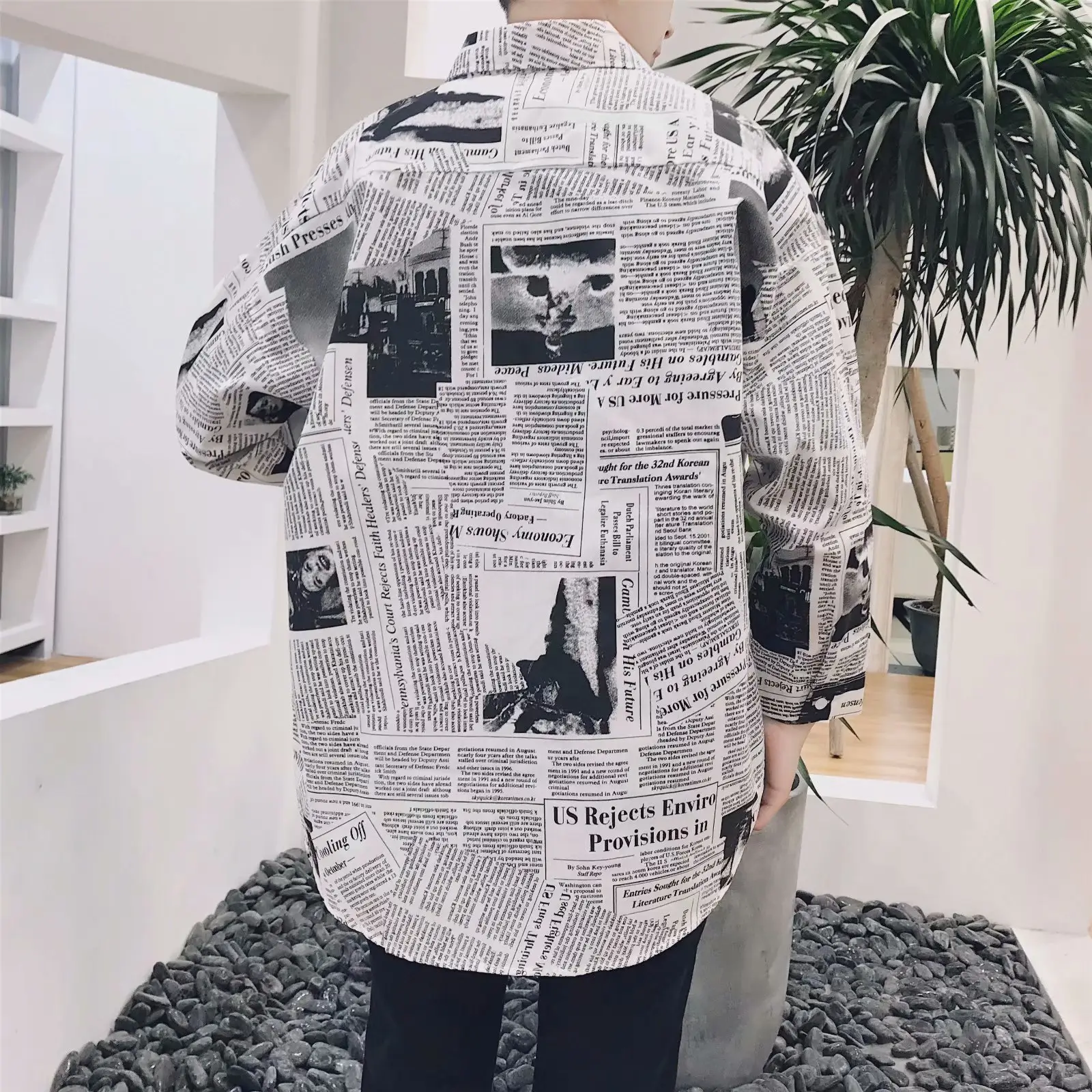 2022 Spring Shirt Newspaper Pattern Long Sleeve Factory Price - Image 5