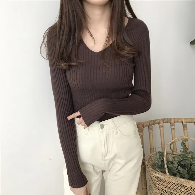 Women V-Neck Knitted Sweater Slim Fit Beige - Image 7
