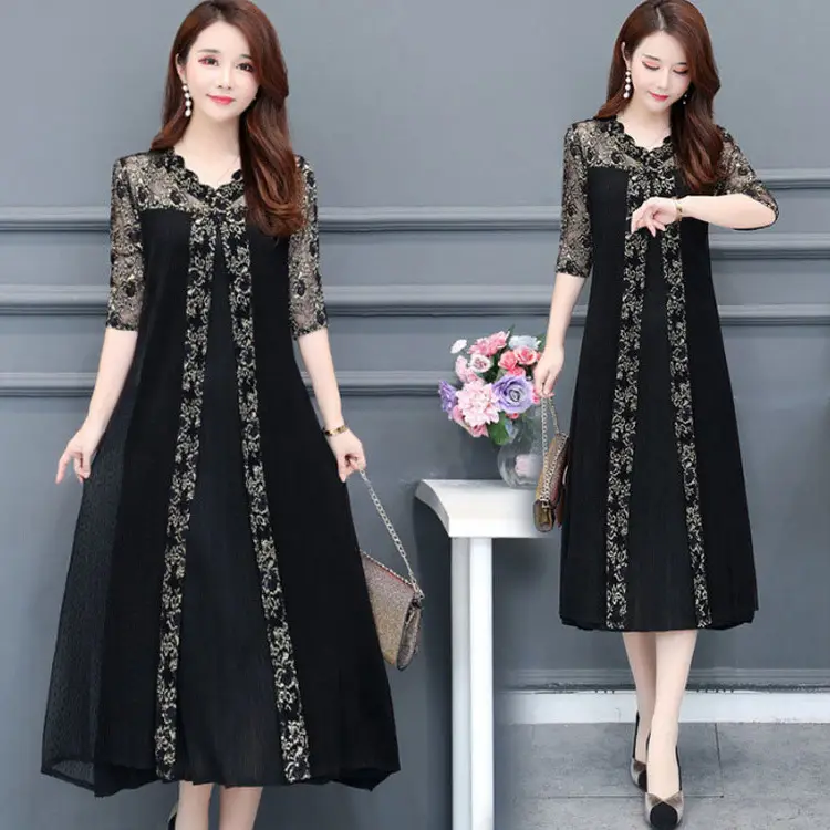 Black Embroidered Western Wife Dress Large Size