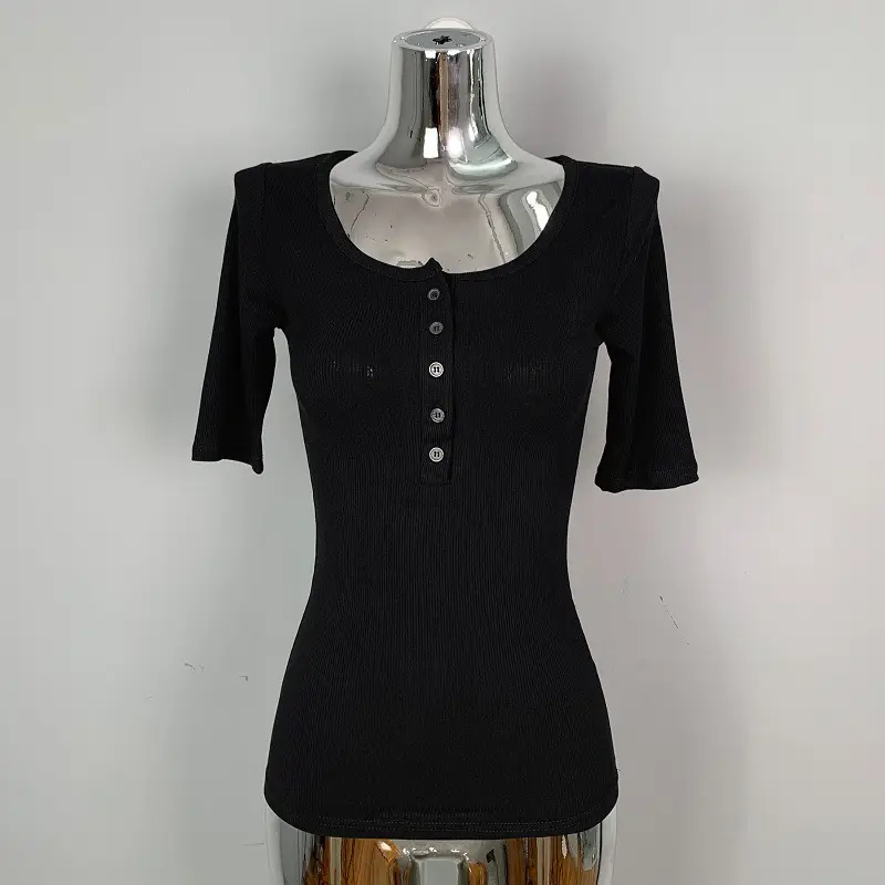 Black short sleeve
