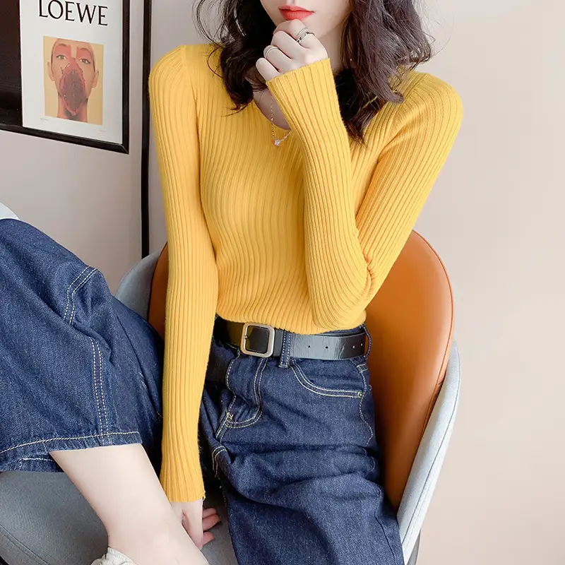 Women Black V-Neck Knit Pullover Sweater - Image 9