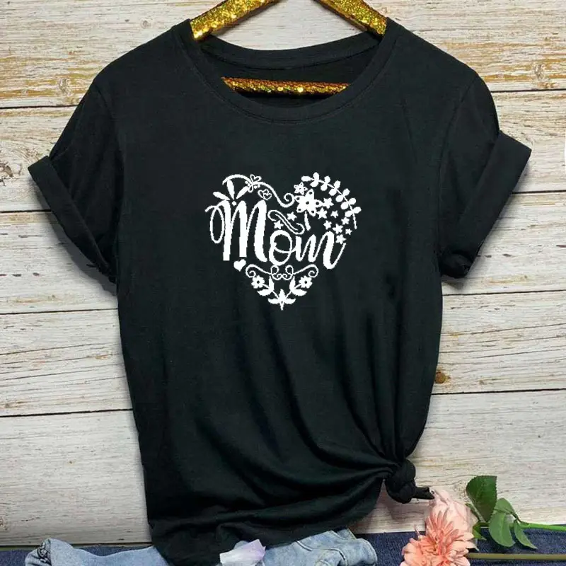 Mom Heart Design T-Shirt Grey Knotted - Image 2