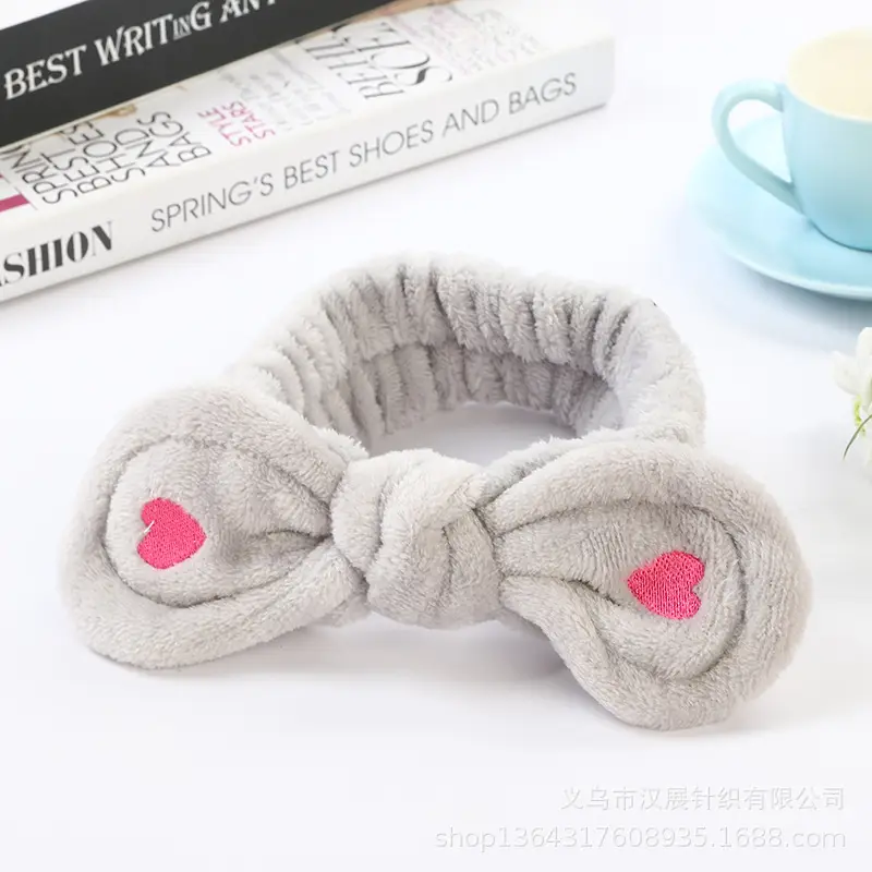 Love Bow Plush Hair Band with Heart Design — feature 9