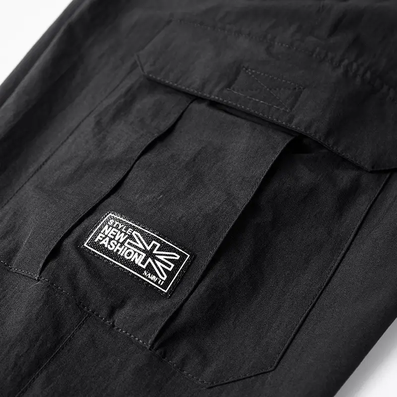 Men's Black Elastic Sports Cropped Shorts - Image 5
