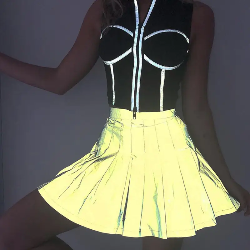 White Pleated Skirt Reflective Large Size