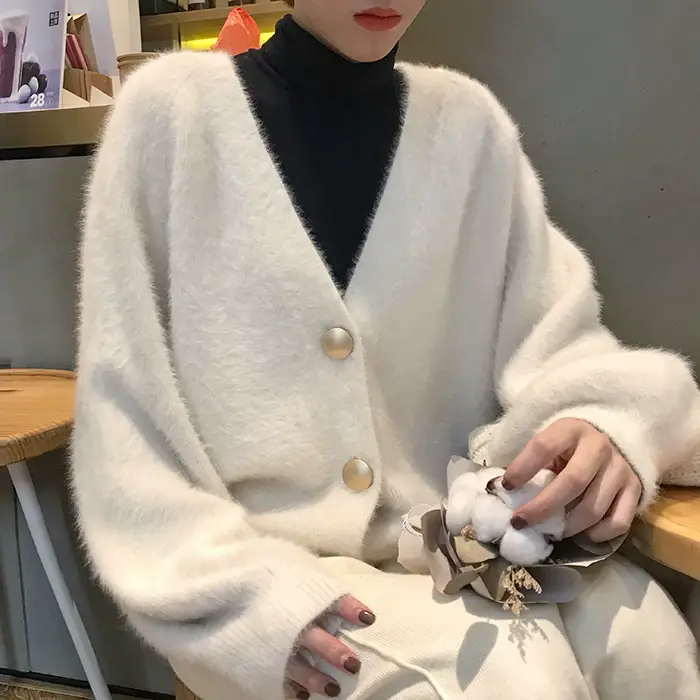 2025 Women's Green Knitted Cardigan Jacket — feature 17