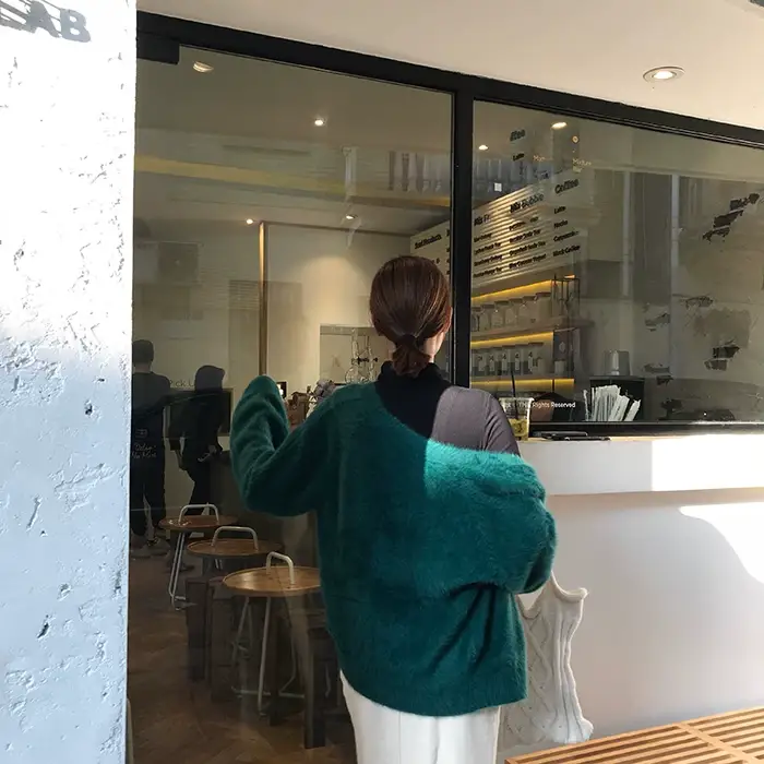 2025 Women's Green Knitted Cardigan Jacket — feature 28
