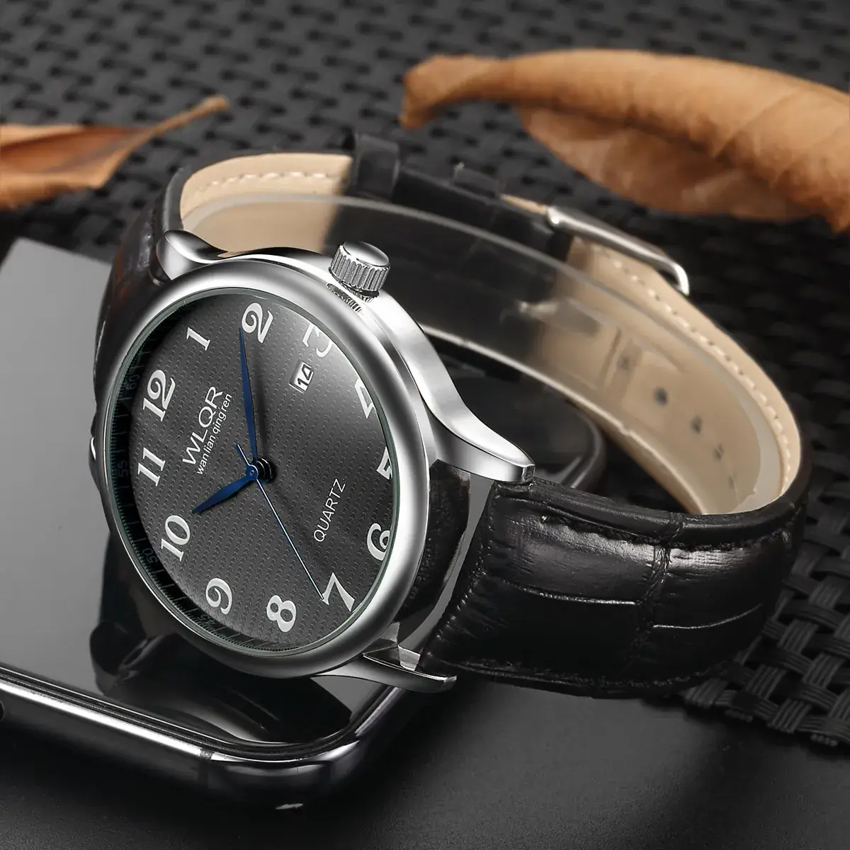 Men's Quartz Watch with Brown Leather Strap - Image 5