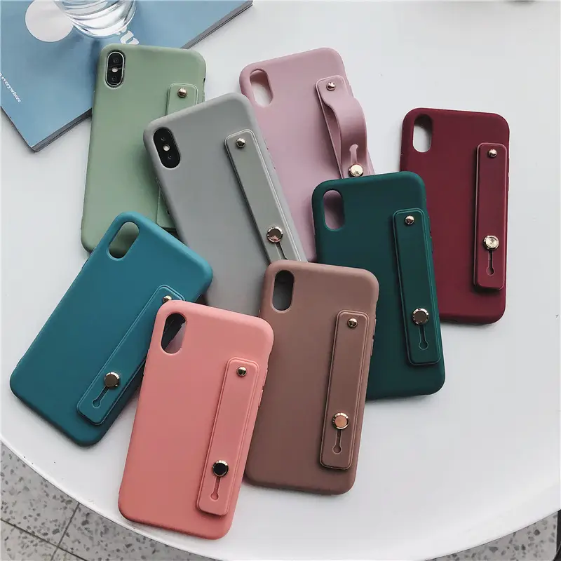 Pink Silicone Push-Pull Phone Case for iPhone 15 — feature 4