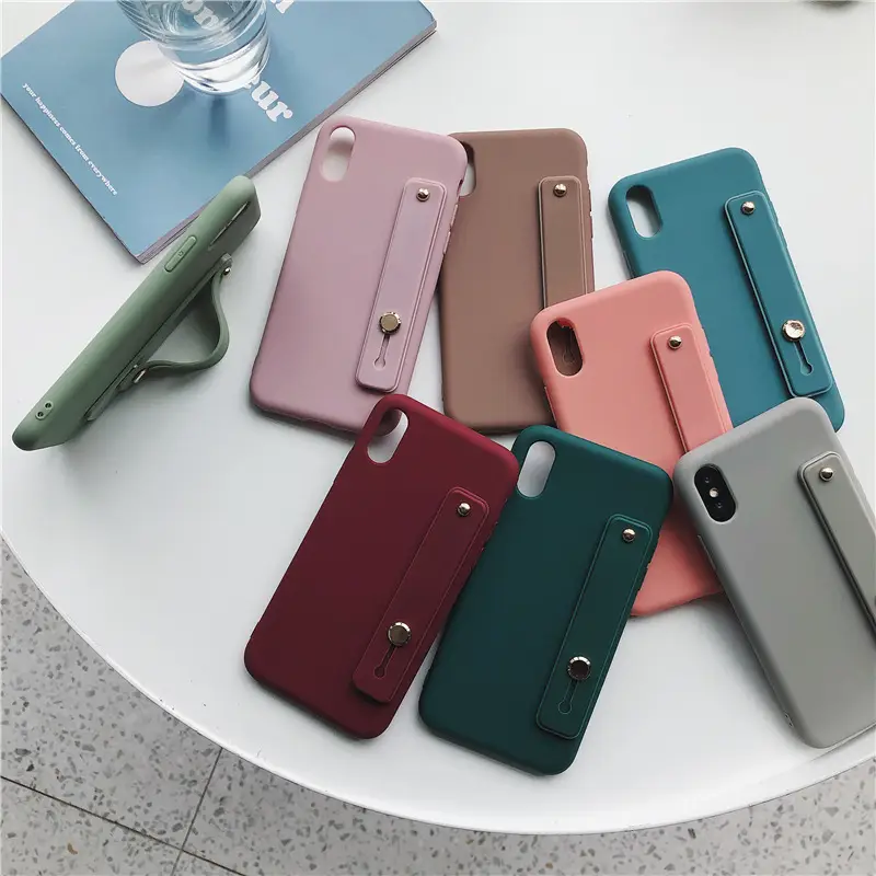 Pink Silicone Push-Pull Phone Case for iPhone 15 — feature 6