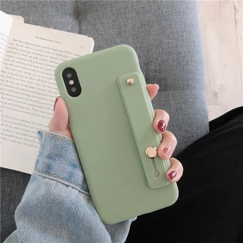 Pink Silicone Push-Pull Phone Case for iPhone 15 - Image 6