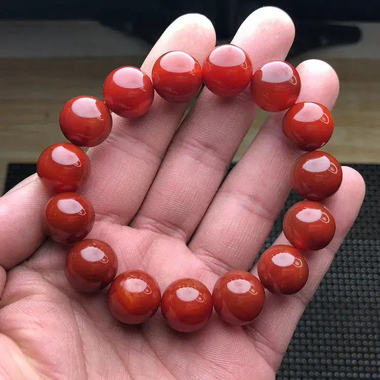 South Red Agate Bracelet Liangshan Mountain Material - Image 3
