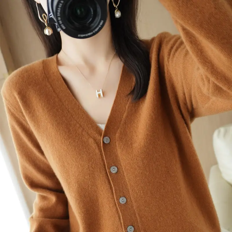Black V-Neck Knitted Cardigan Women's Loose Base Layer - Image 18