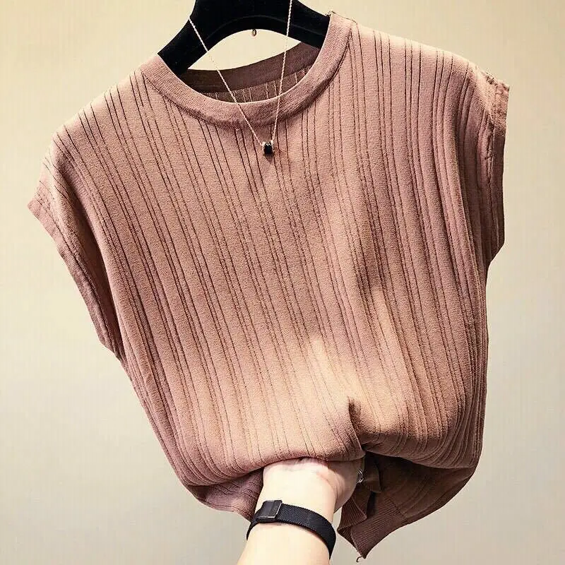 Women Red Knitted Loose T-Shirt Large — feature 10