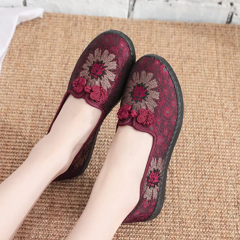 Cloth Shoes for Women, Spring Style, Soft Sole, Comfortable, Breathable, Mom's Shoes, Elderly Shoes, Grandma Shoes, Non-Slip Shoes for Middle-Aged and Elderly People, Floral Design