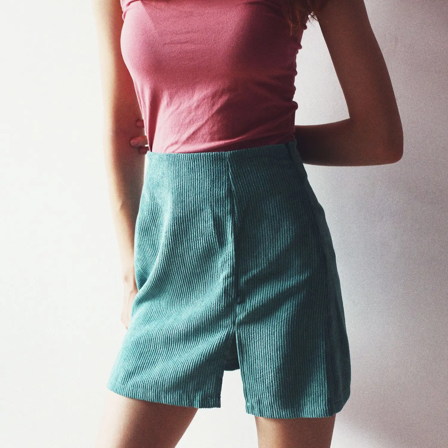 Women's Corduroy Slit A-Line Shorts Solid Color Large Hem - Image 7