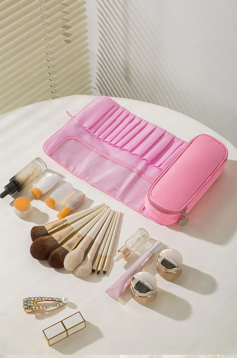 Pink Makeup Brush & Storage Bag Set — feature 37