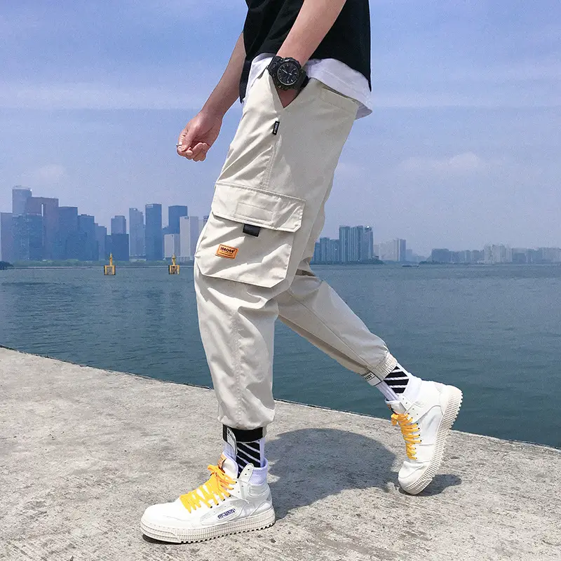 Men Grey Cropped Cargo Pants with Elastic Cuffs