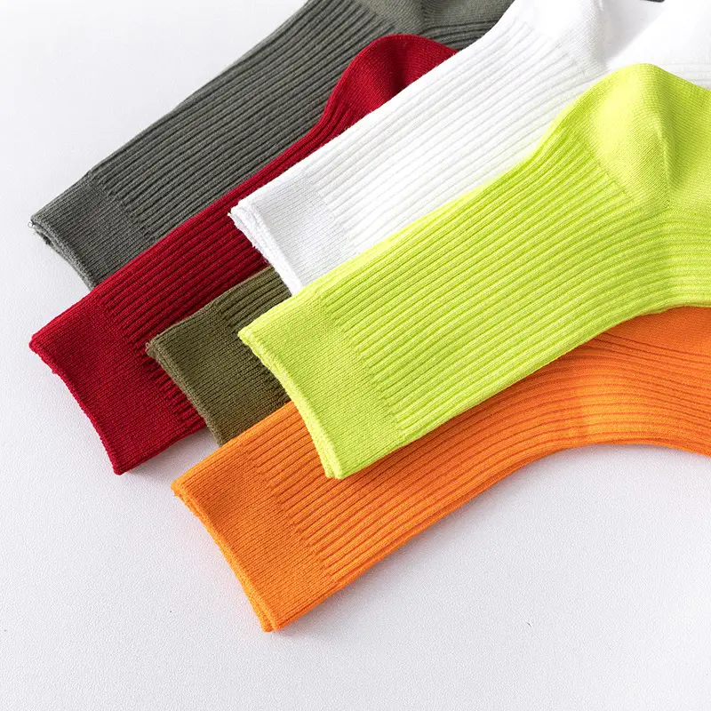 Spring and Autumn New Fluorescent Color Trendy Socks Ins Men's Yu Wenle Same Style Solid Color Sweat-Absorbing Cotton Socks Men's Mid-Tube Socks