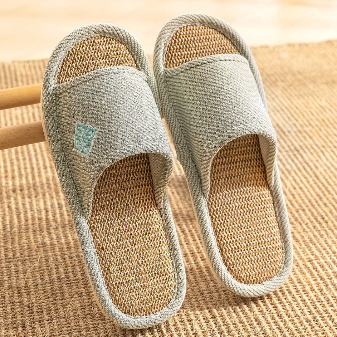 Men's Linen Slippers for Home Indoor Use 2026 Four-Season Non-Slip Summer Cotton and Linen Floor Slippers for Men Breathable and Non-Slip
