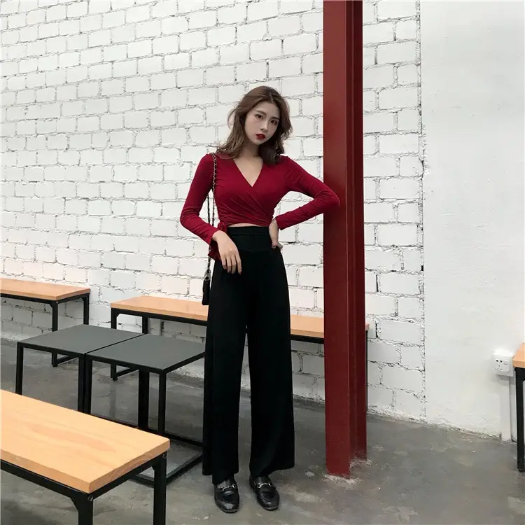 Women Long Sleeve V Neck T-Shirt Black Slim Fit — feature 7