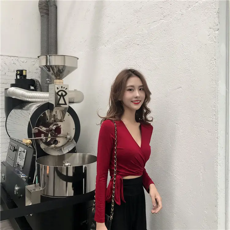 Women Long Sleeve V Neck T-Shirt Slim Fit Black Pants - Image 12