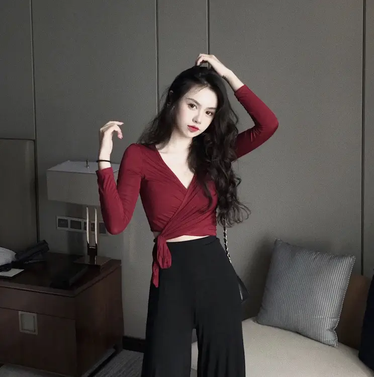 Black Lace-Up Long Sleeve V Neck T-Shirt for Women — feature 1