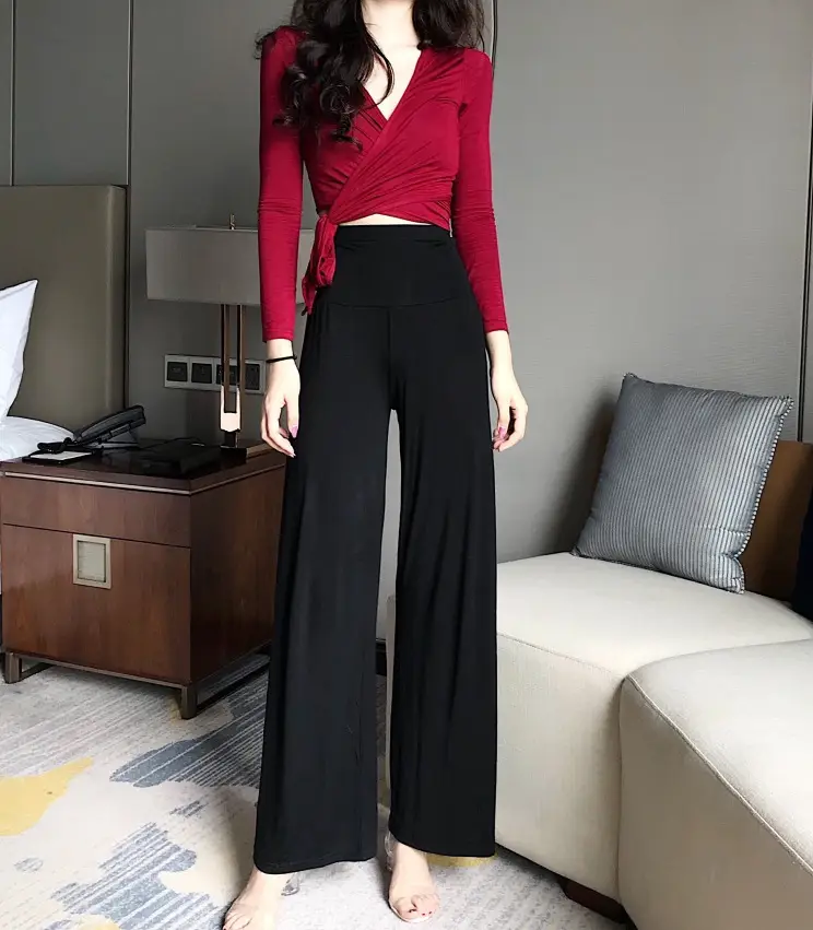 Black Lace-Up Long Sleeve V Neck T-Shirt for Women — feature 9