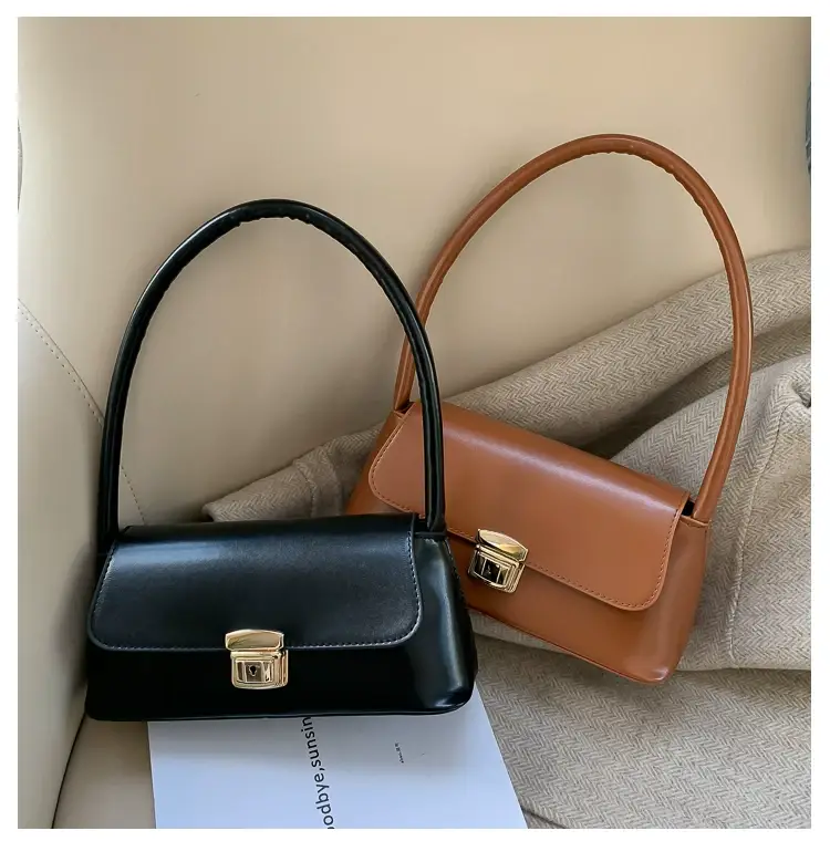 Black Korean Style Women's Shoulder Bag with Gold Clasp — feature 2