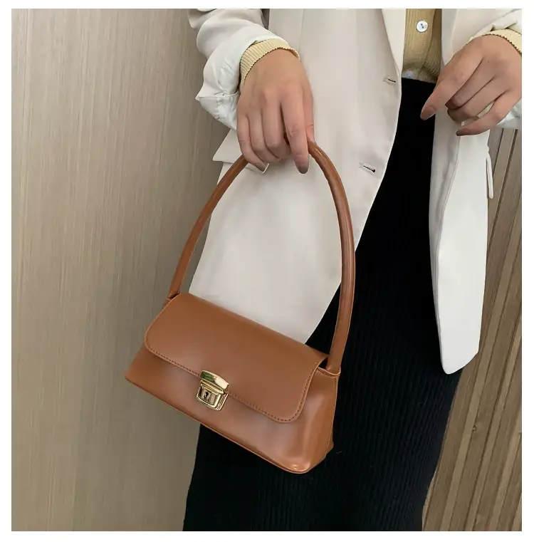 Black Korean Style Women's Shoulder Bag with Gold Clasp — feature 30
