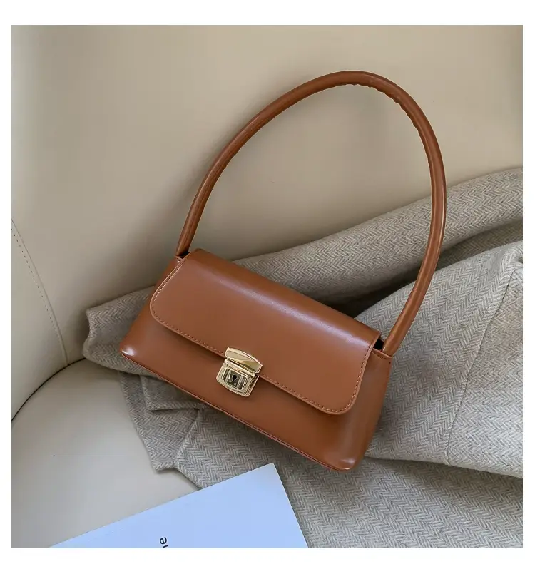 Black Korean Style Women's Shoulder Bag with Gold Clasp — feature 91