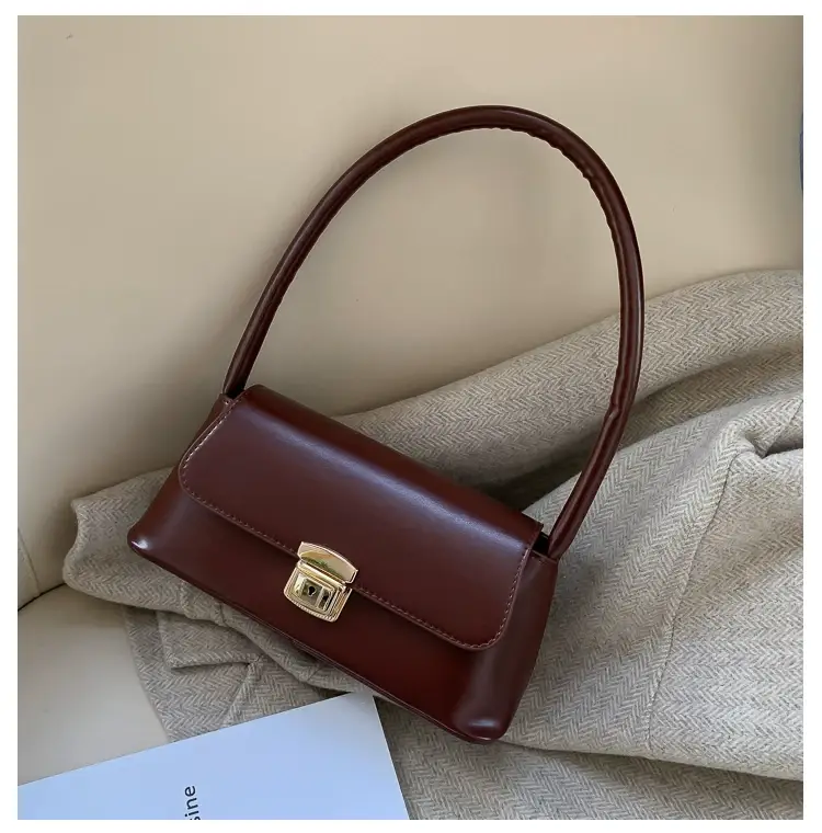 Black Korean Style Women's Shoulder Bag with Gold Clasp — feature 95
