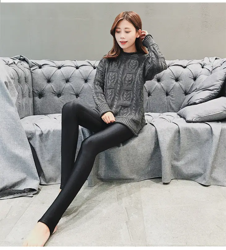 Women Fleece Cropped High Waist Leggings Black — feature 11