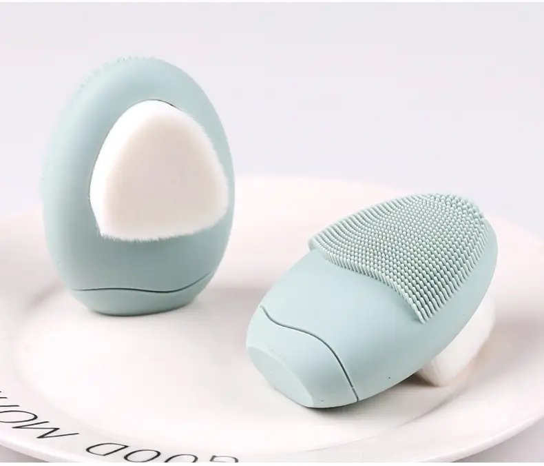 Double-Sided Silicone Face Wash Brush Light Blue β feature 7