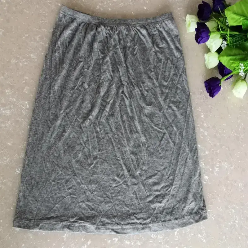 Black Anti-Static Modal Skirt for Women - Image 4