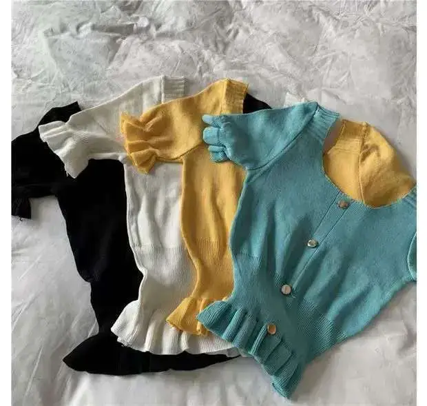 Women Pink Short Sleeve Knitted Top with French Hem - Image 9