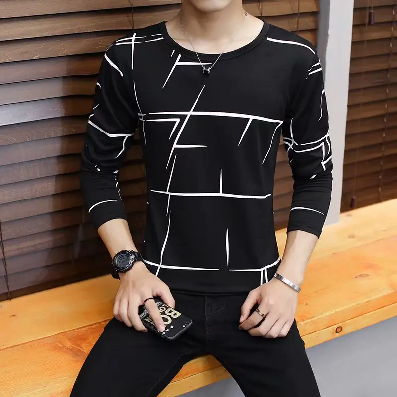 Men Pink Geometric Long Sleeve T-Shirt Round Neck