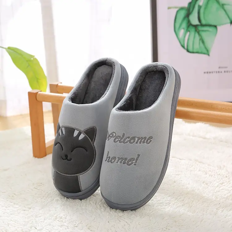 Factory Direct Delivery Winter Cartoon Couple Slippers Home Plush Slippers Women's Warm Cotton Slippers Cute Animal Indoor Slippers - Image 3