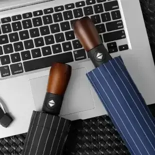 Wooden Handle Check Pattern Automatic Umbrella 10-Bone Anti-Wind — feature 15