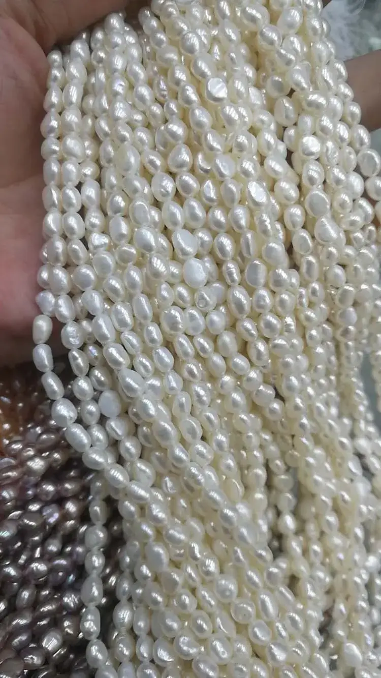 Natural Pearl Bracelet Baroque Design White - Image 2