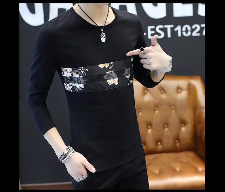 Men Slim Fit Black T-Shirt with Striped Design - Image 12