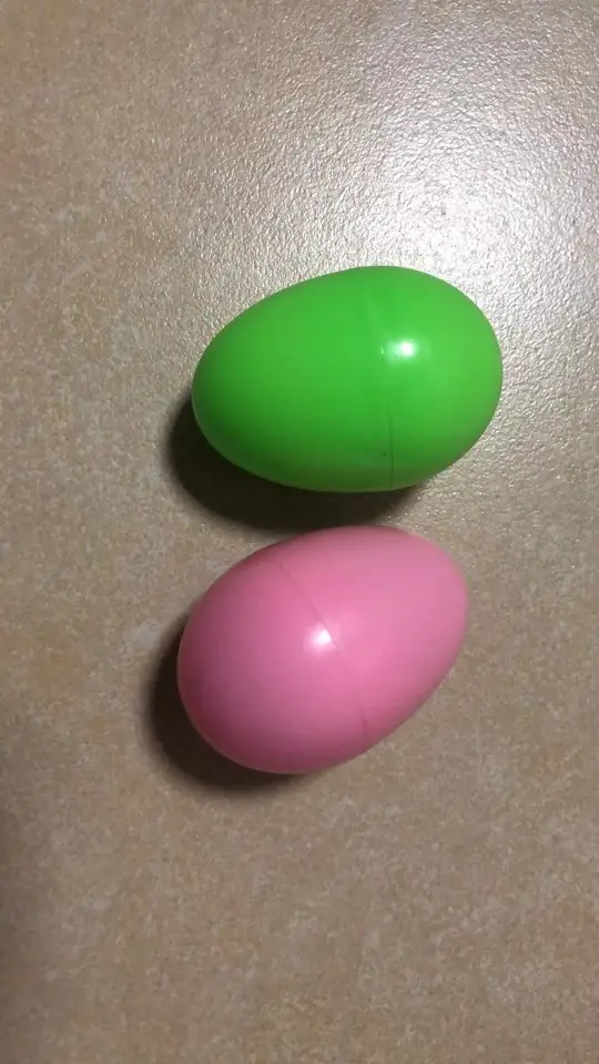 Pink Plastic Egg 5.5x3.8cm for Kids — feature 3