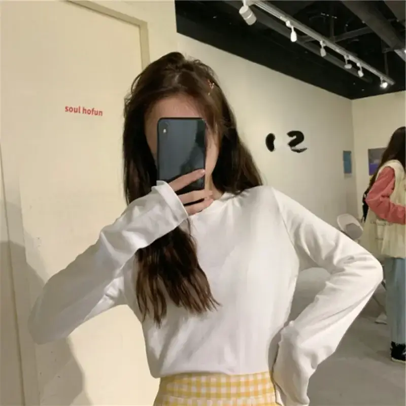 Women White Star Crop Top Long Sleeve T-Shirt - Image 27