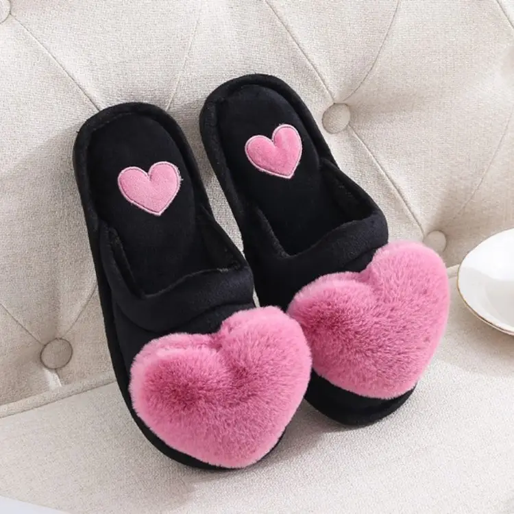 Autumn and Winter New Big Peach Heart Cotton Slippers Women's Warm Non-Slip Thick-Soled Indoor Fashion Cute Fabric Cotton Slippers