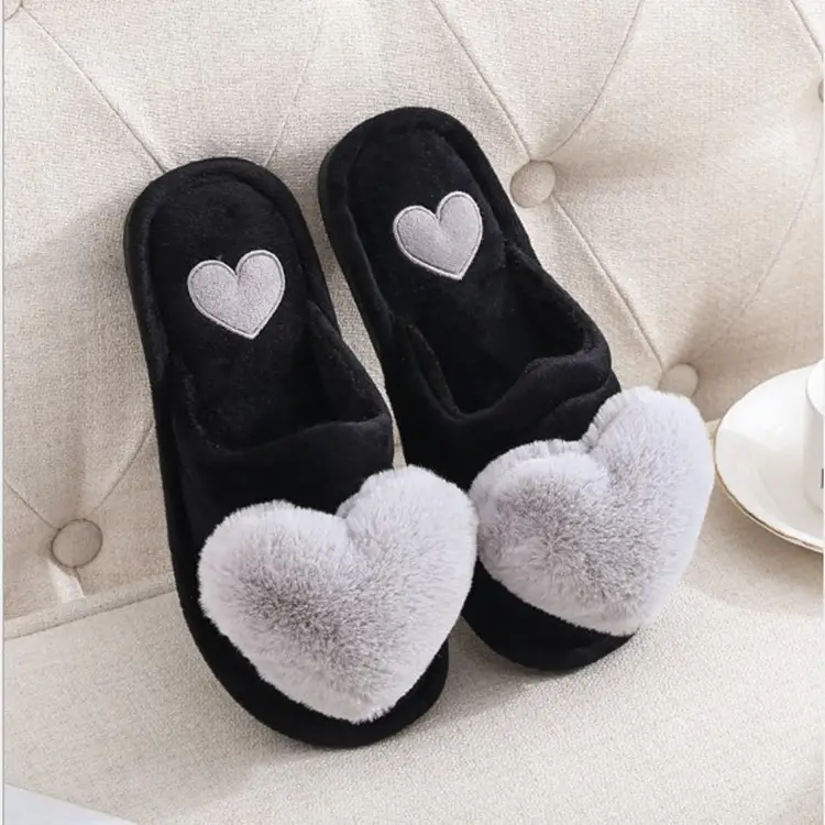 Autumn and Winter New Big Peach Heart Cotton Slippers Women's Warm Non-Slip Thick-Soled Indoor Fashion Cute Fabric Cotton Slippers