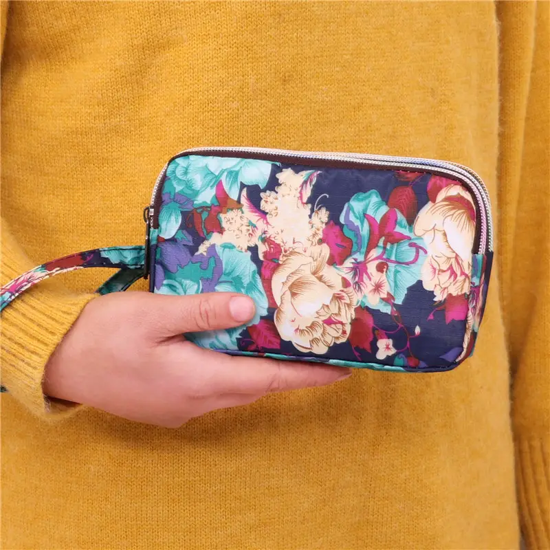 Clutch Bag for Women 2025 New Korean Style Coin Purse Large Capacity Three-Layer Zipper Long Phone Bag Clutch Wallet Pouch